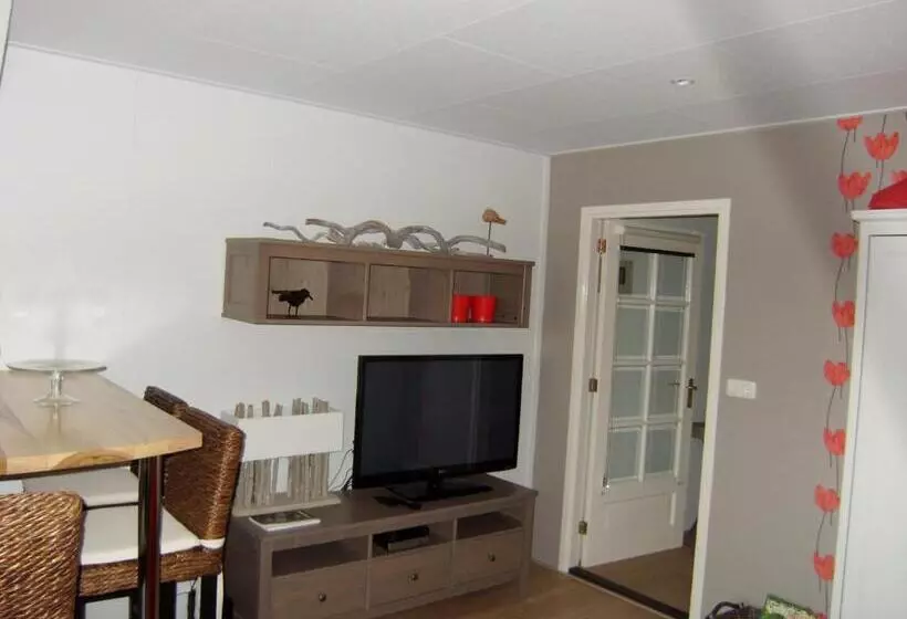 Aamiaismajoitus (B&B) In De Wolken