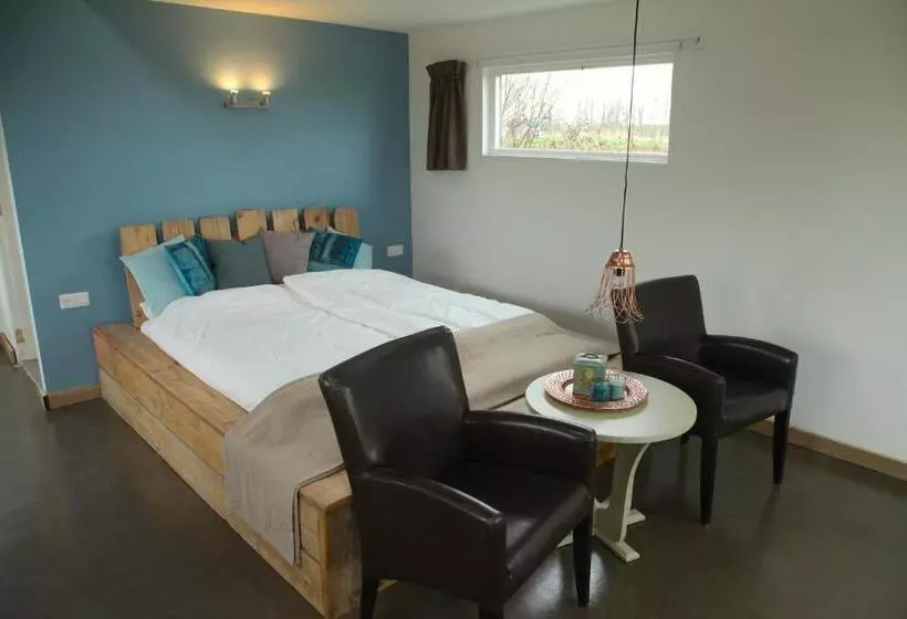 Aamiaismajoitus (B&B) Kleine Buurt Aan De Weide