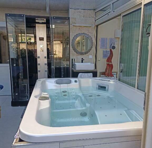 住宿加早餐 La Maison Du Bonheur