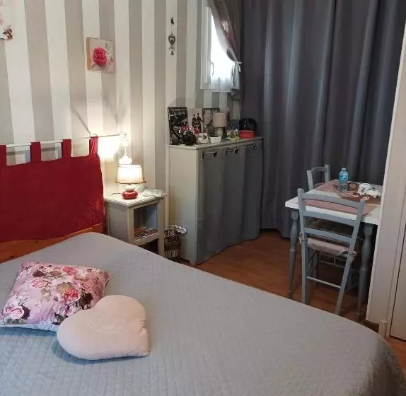 Aamiaismajoitus (B&B) Le Nid De Mésanges