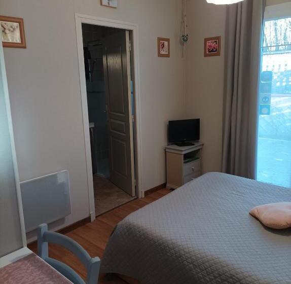 ベッドアンドブレックファースト Le Nid De Mésanges