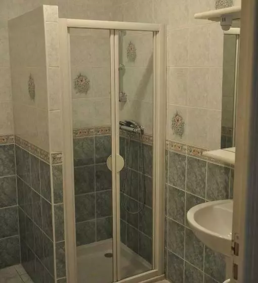 ベッドアンドブレックファースト Les Rendzines