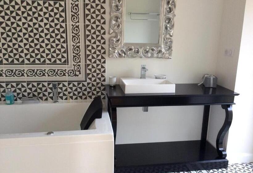 مبيت وإفطار Manoir De Kermilven