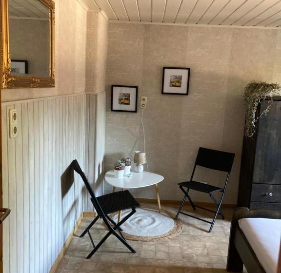 ベッドアンドブレックファースト Stal Escapade