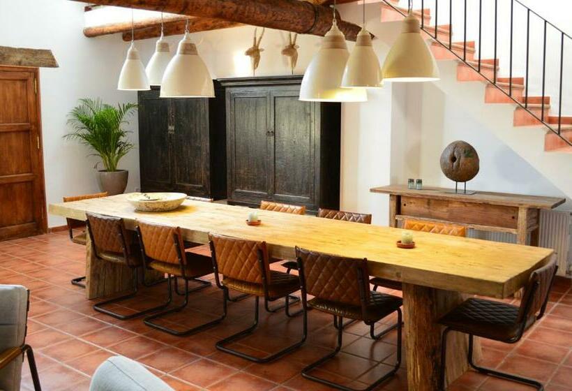 Отель Casas Benali