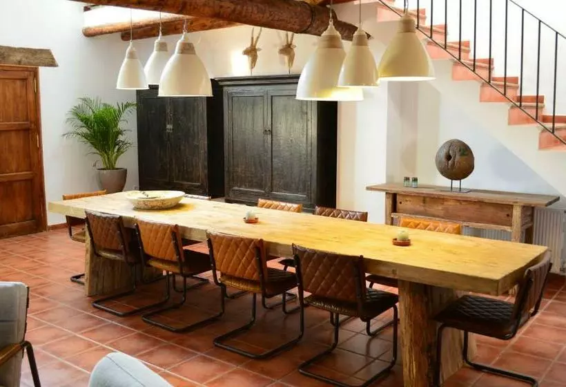 Hotel Casas Benali
