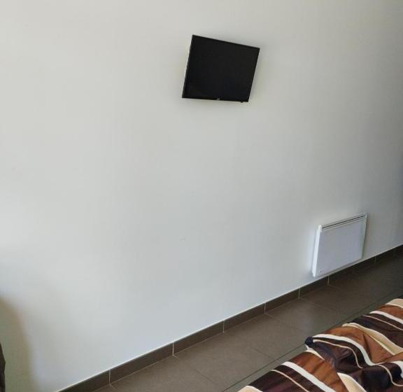 Отель Gite De Prejeurin