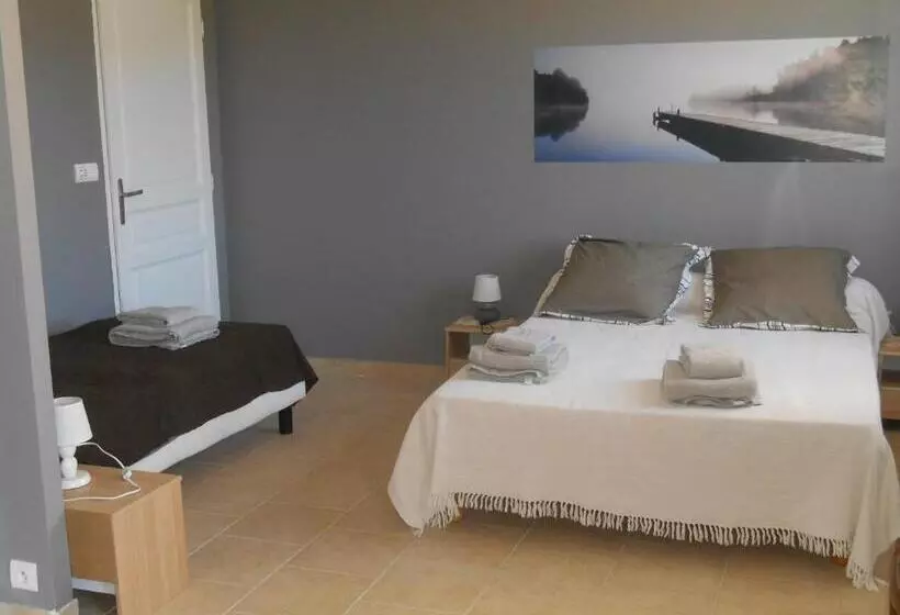 Majatalo Chambres D Hôtes Les Maïsses