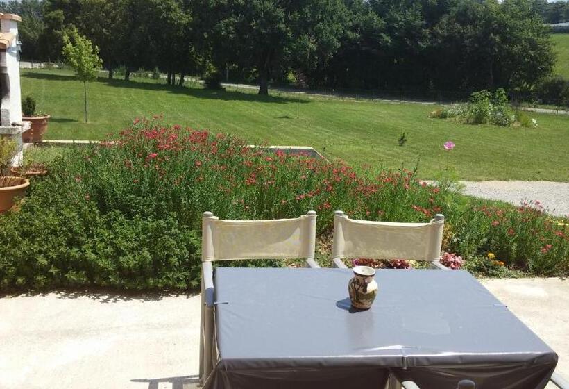 بنسيون Chambres D Hôtes Les Maïsses