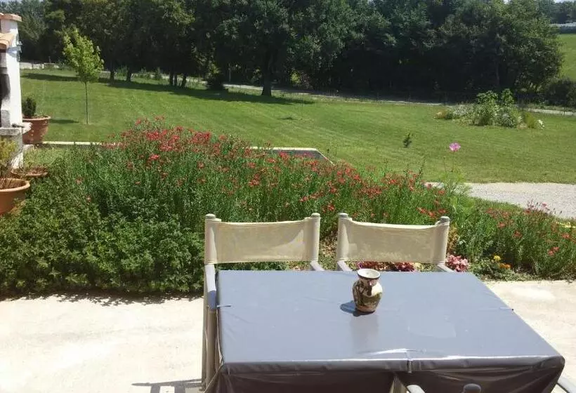 Majatalo Chambres D Hôtes Les Maïsses