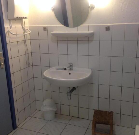 Пансион Domaine De Clarat