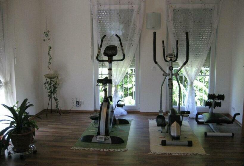 بنسيون Gästehaus Zieserl