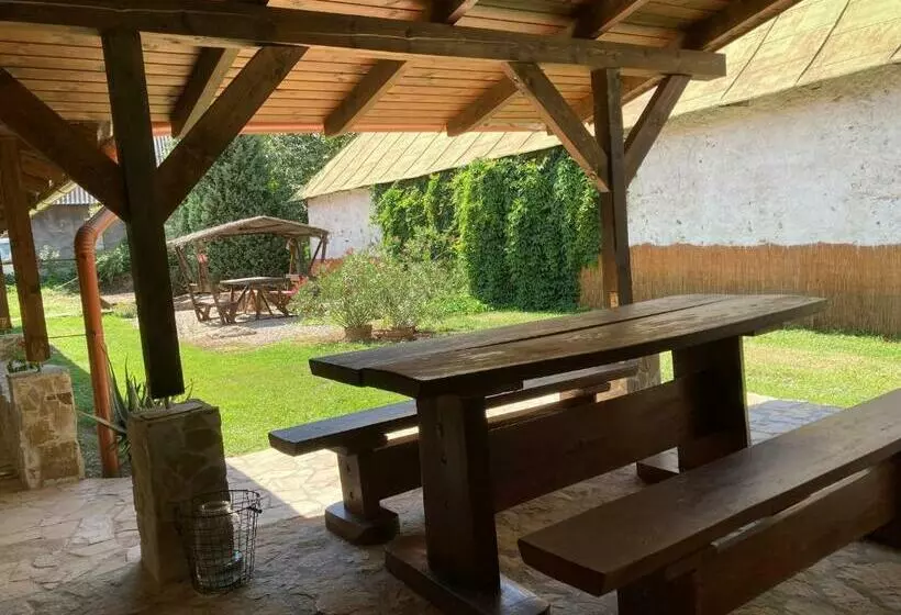 Majatalo Hajnal Vendégház