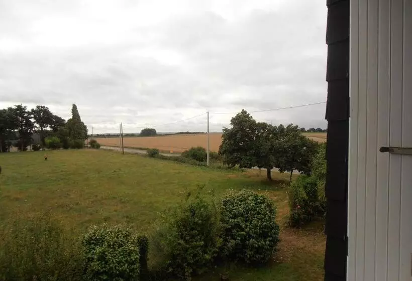 ペンション La Clôture