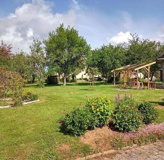 ペンション La Clôture