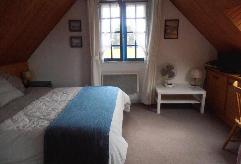 ペンション La Clôture