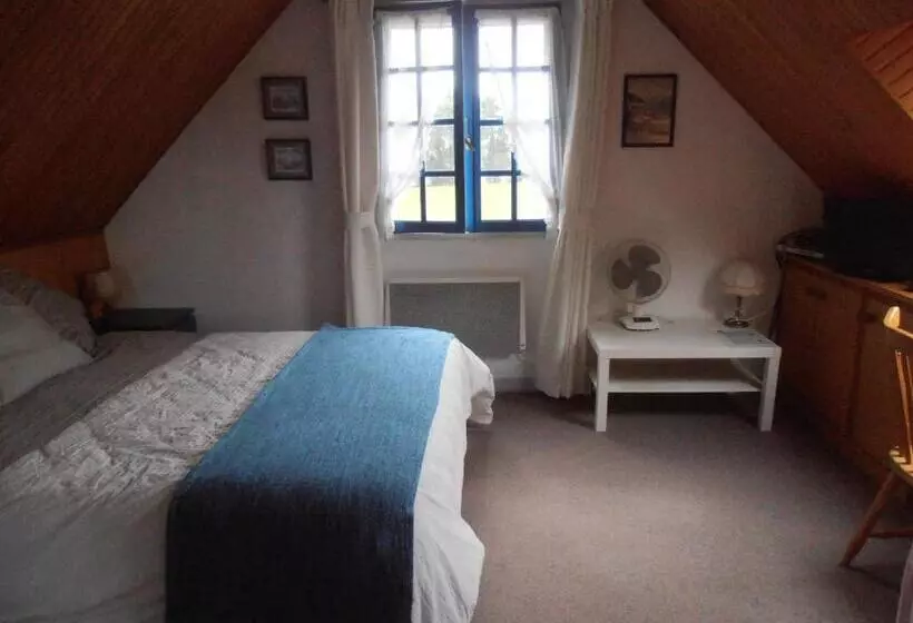 ペンション La Clôture