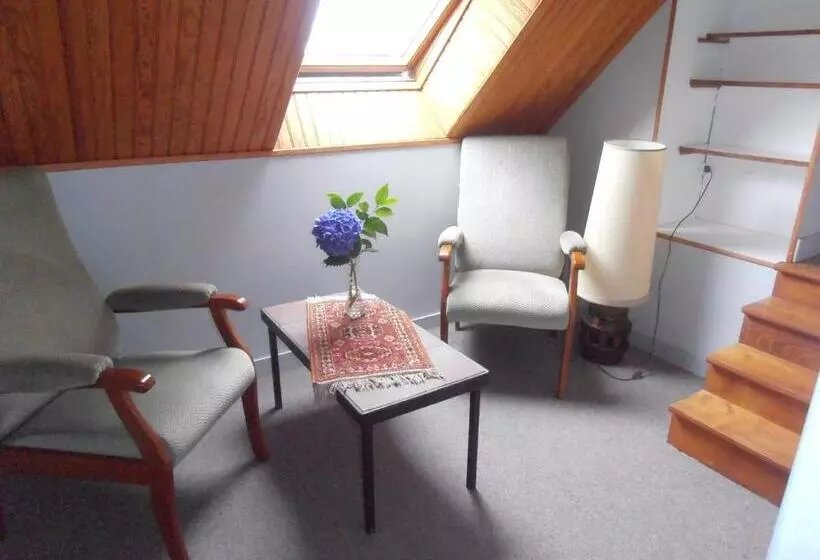 ペンション La Clôture