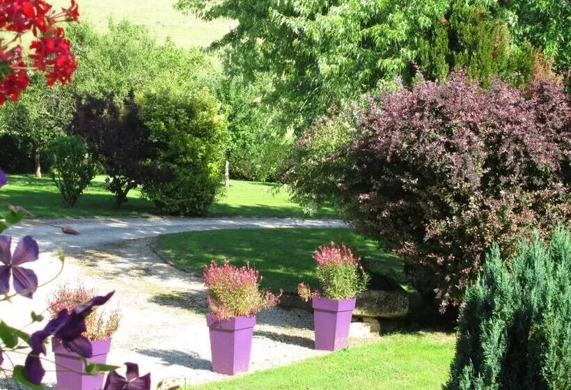 Majatalo Le Clos De La Perdrix