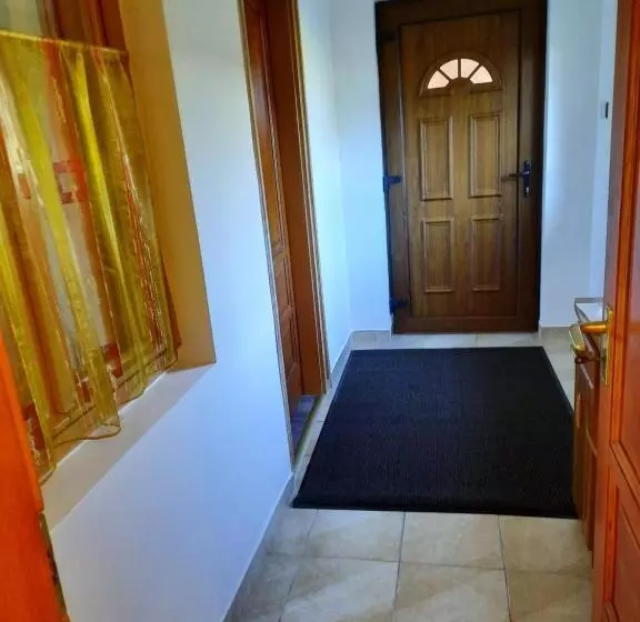 Majatalo Méz Bor Szálló