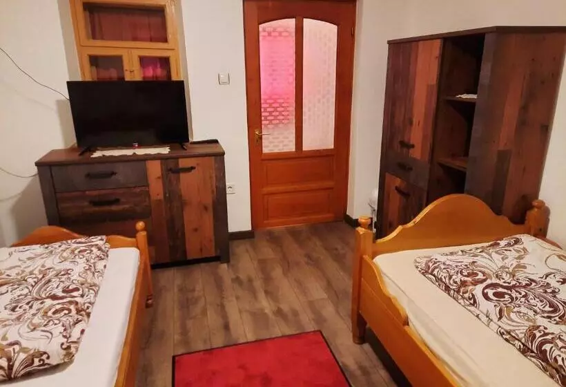 Majatalo Méz Bor Szálló