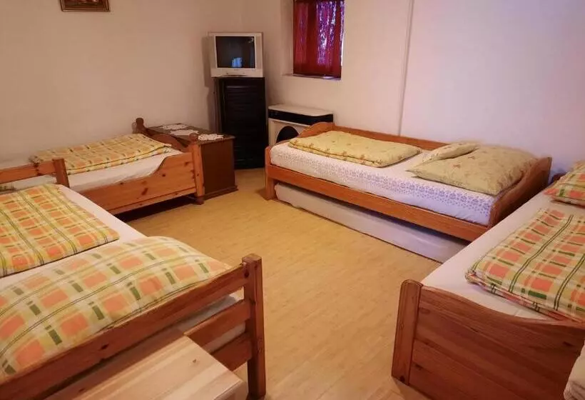 Majatalo Méz Bor Szálló