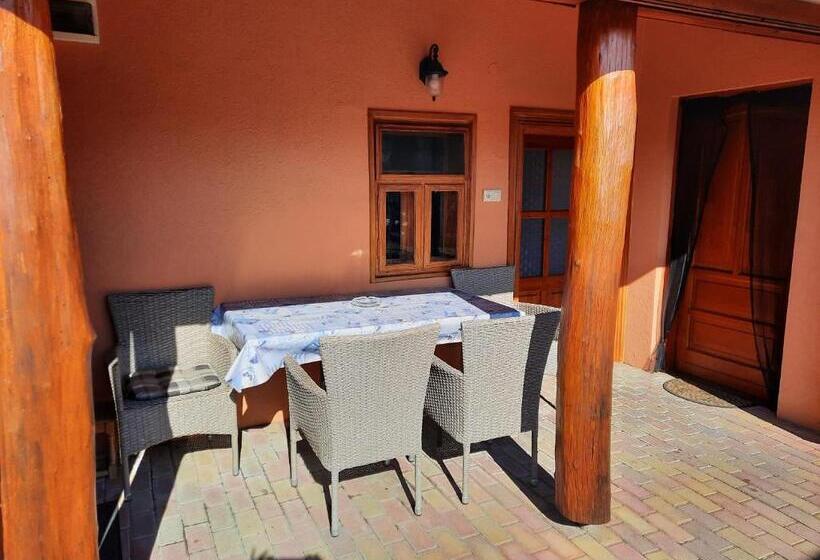 Pensjonat Méz Bor Szálló