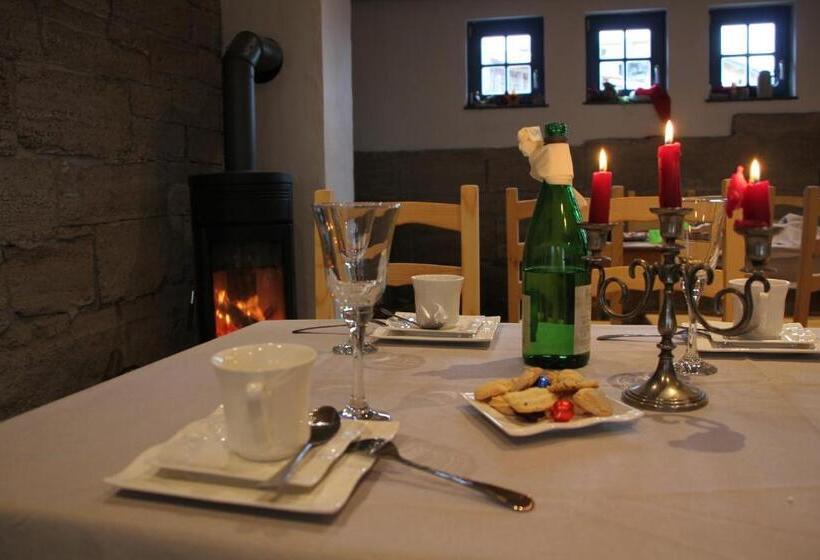 فندق صغير Hainich Zeit