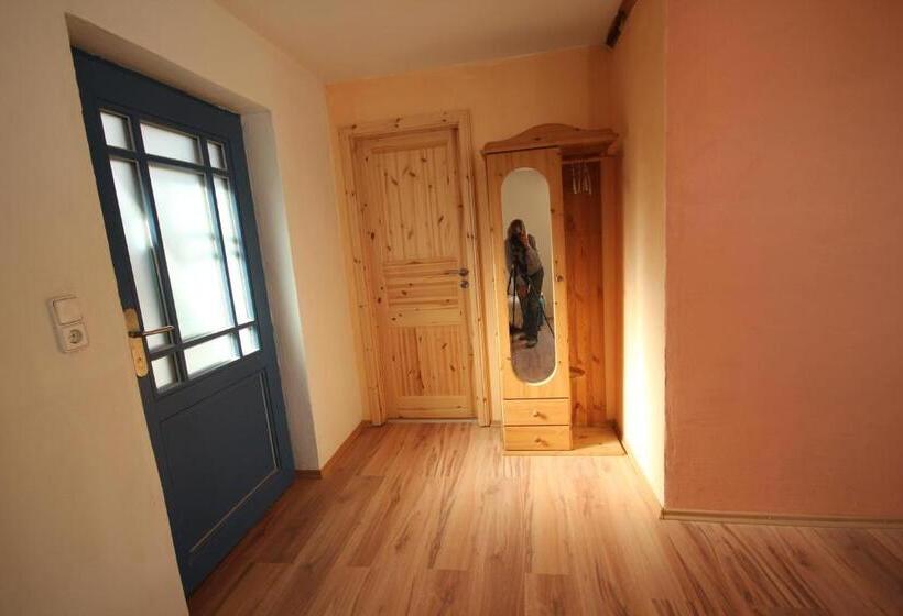 فندق صغير Hainich Zeit