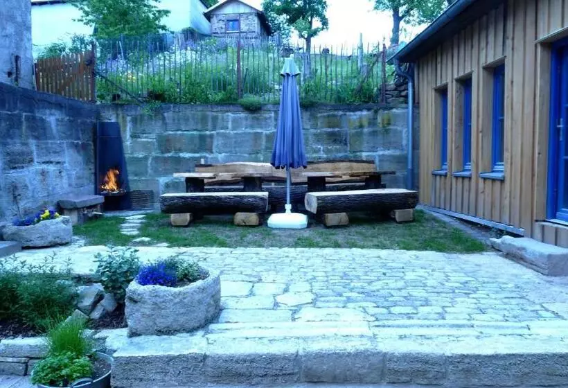 Retkeilymaja Hainich Zeit