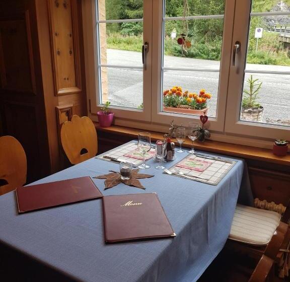 旅馆 Restaurant Edelweiss