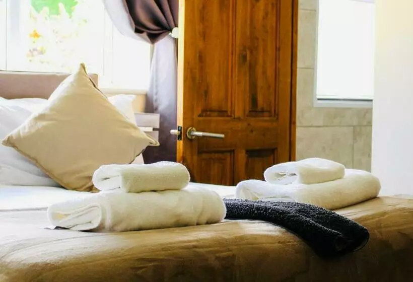 Retkeilymaja The Ham And Cheese