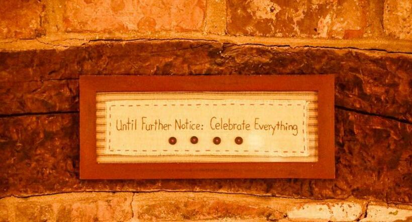 فندق صغير The Ham And Cheese