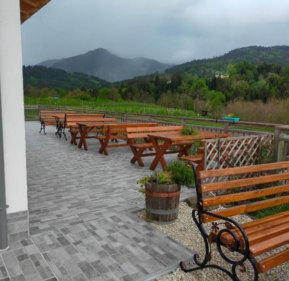 مبيت وإفطار Agritur Maso Flonkeri