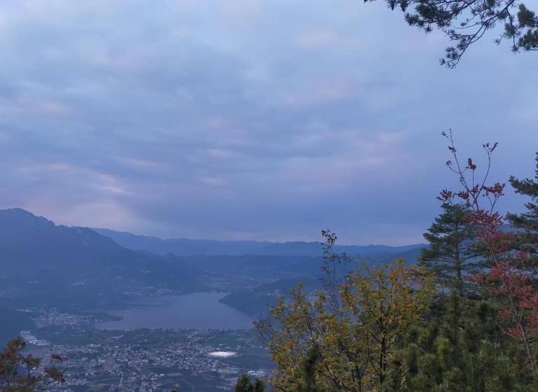 مبيت وإفطار Agritur Maso Flonkeri