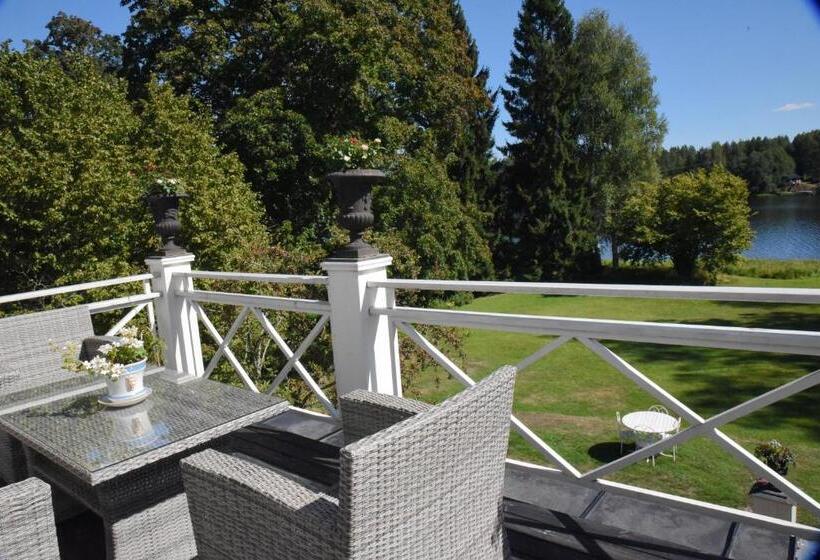 مبيت وإفطار Brunnbäcks Herrgård