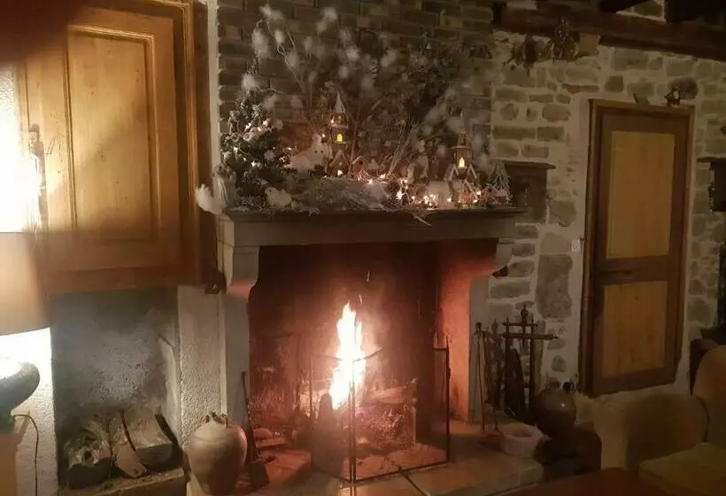 ベッドアンドブレックファースト Chambre D Hotes Ferme De La Forlonge