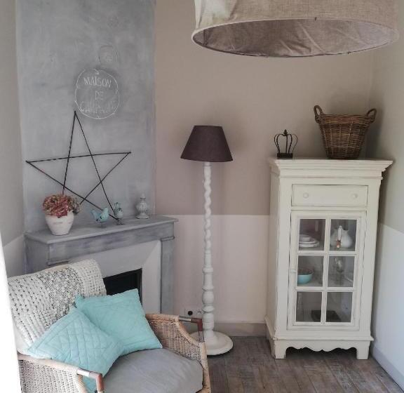 ベッドアンドブレックファースト Chambre D Hôte équestre Au Petit Bonheur