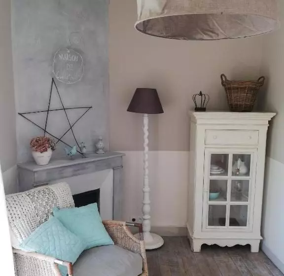 ベッドアンドブレックファースト Chambre D Hôte équestre Au Petit Bonheur