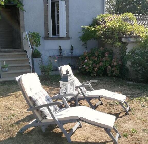 ベッドアンドブレックファースト Chambre D Hôte équestre Au Petit Bonheur