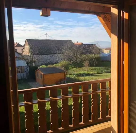 Aamiaismajoitus (B&B) Chambre D’hotes Chez Sylviane