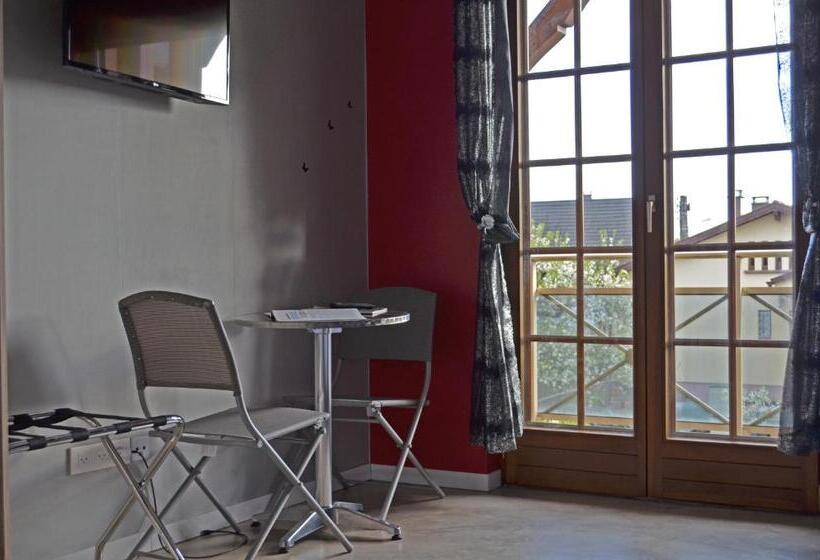 مبيت وإفطار Chambres D Hotes Joel