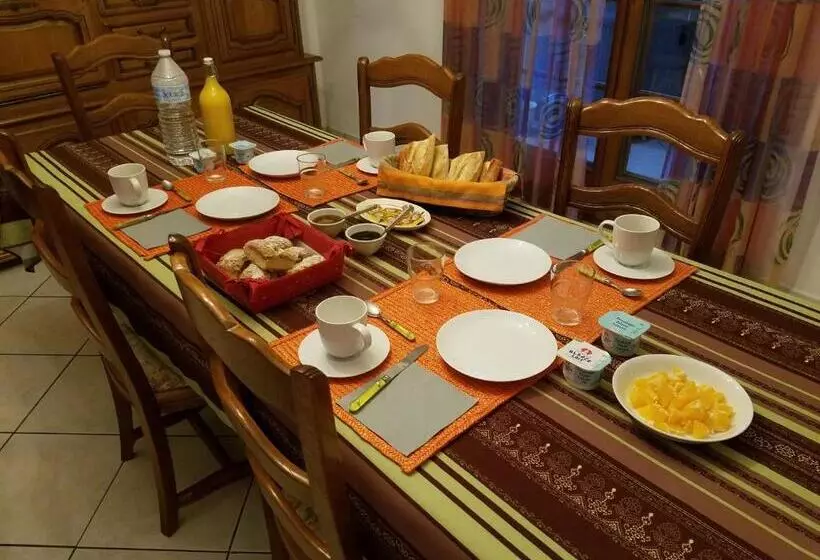 ベッドアンドブレックファースト Chambres D Hotes Joel