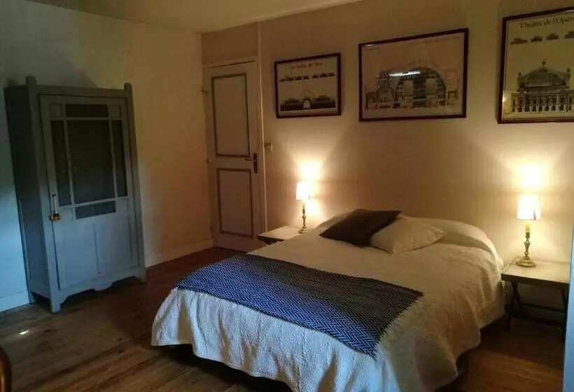 Aamiaismajoitus (B&B) Chez Zaza