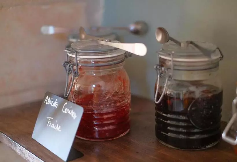 ベッドアンドブレックファースト Le Domaine De L Hostellerie