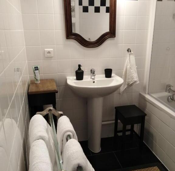 צימר Le Mont Saint Laurent