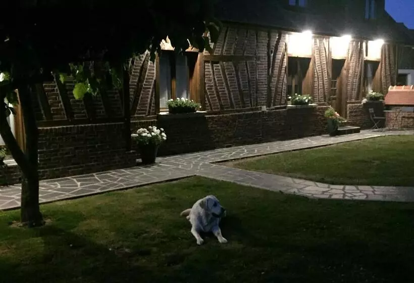 ベッドアンドブレックファースト Les Chambres De Paule