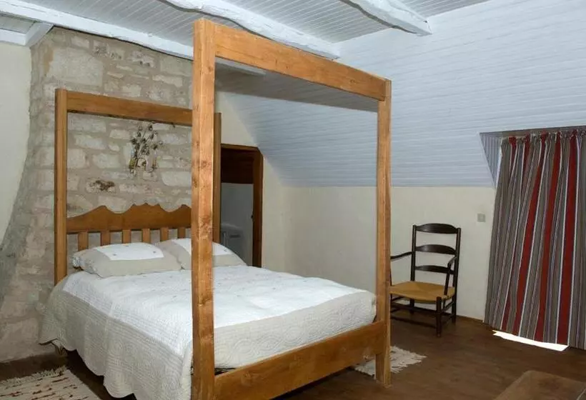 Aamiaismajoitus (B&B) Les Hauts Du Causse