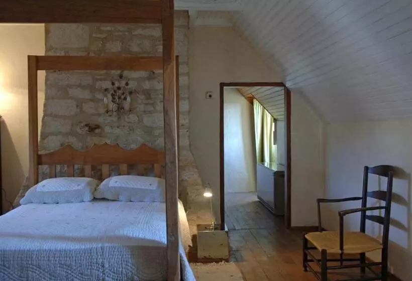 Aamiaismajoitus (B&B) Les Hauts Du Causse