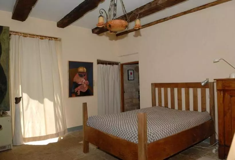 Aamiaismajoitus (B&B) Les Hauts Du Causse